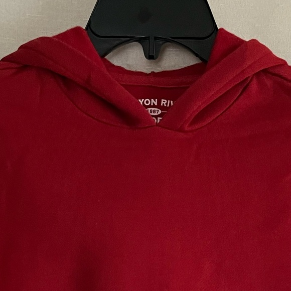 CANYON RIVER SPORT Hoodie. Rocket Red size Youth M(10/12) Kangaroo pockets. NWT - Picture 3 of 11